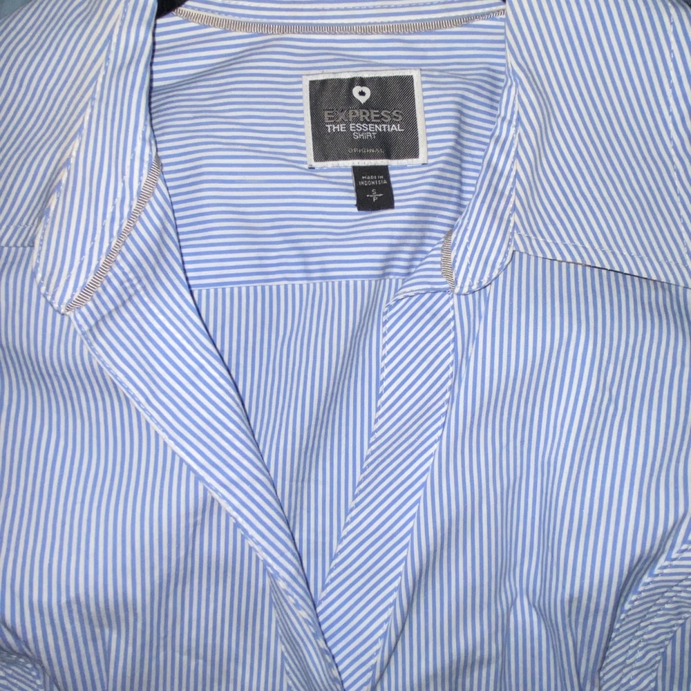 Express Form Fitting Button Up - image 1